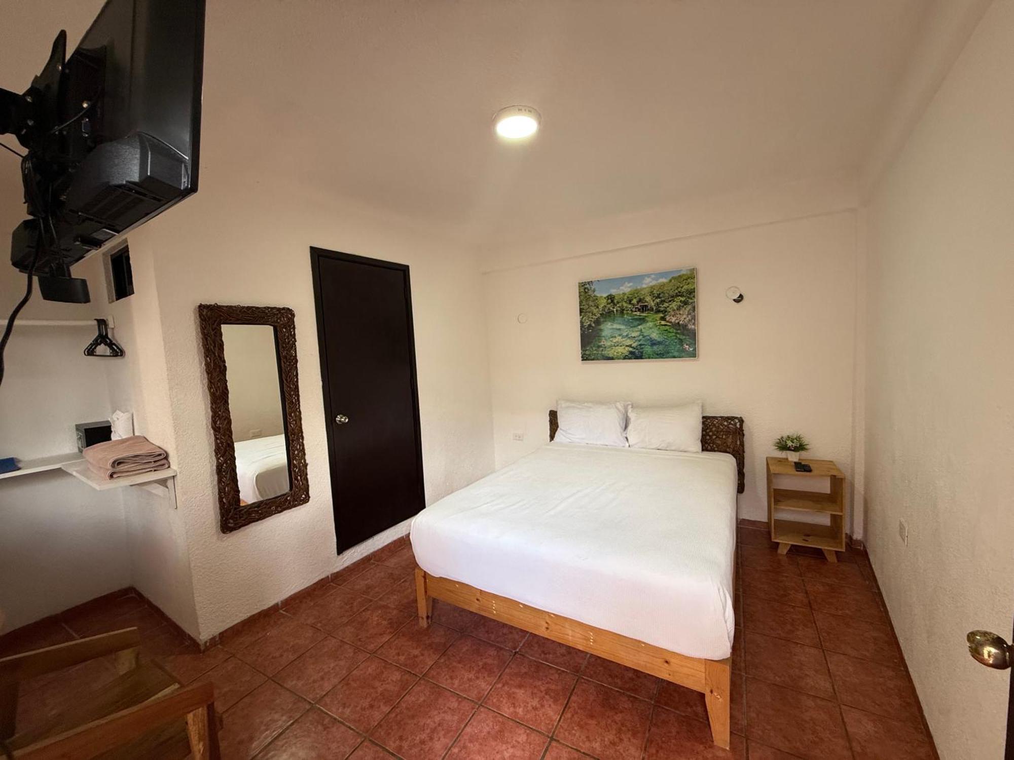 Hotel Casa Caracol Isla Mujeres Exterior photo
