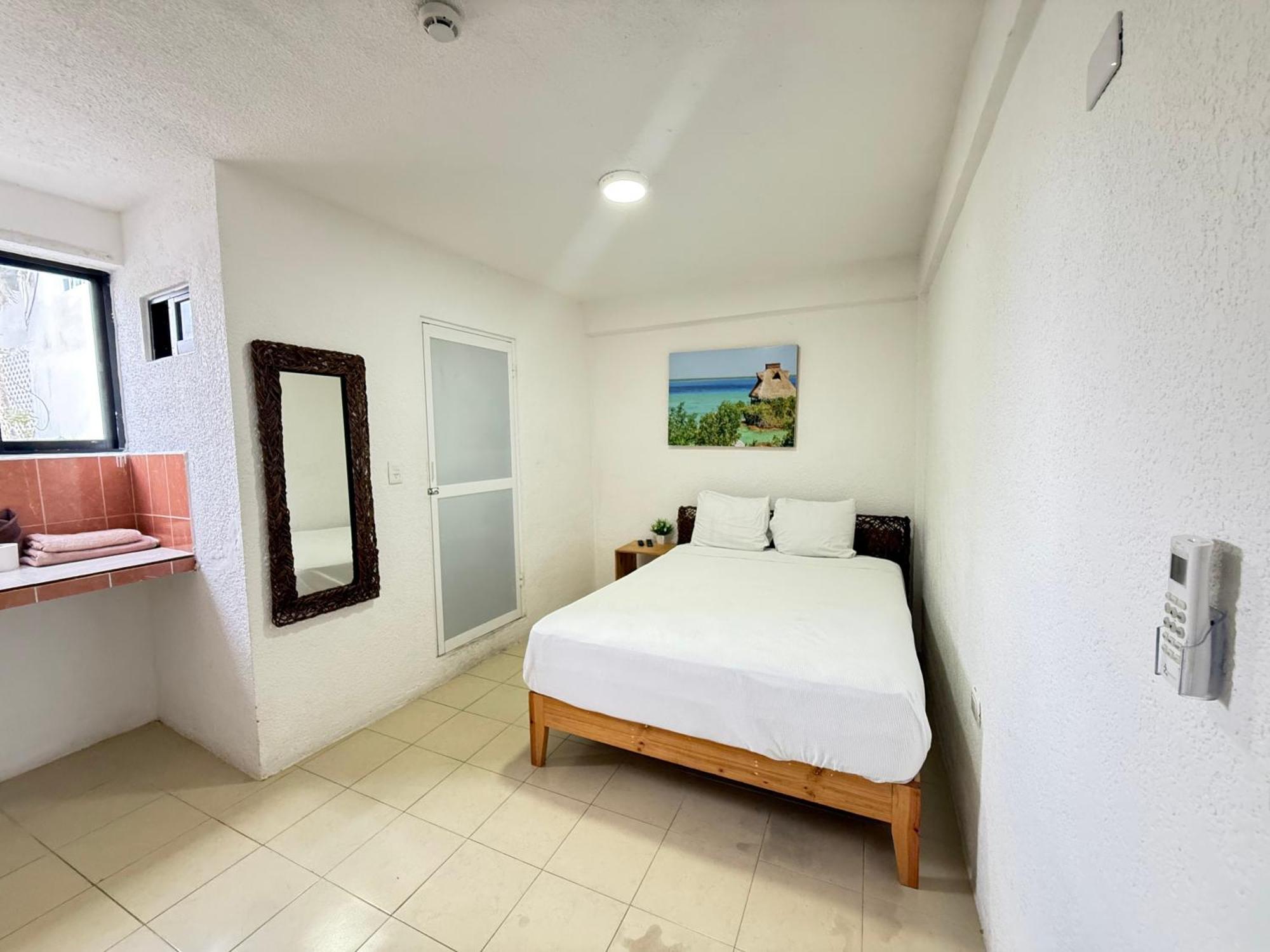Hotel Casa Caracol Isla Mujeres Exterior photo